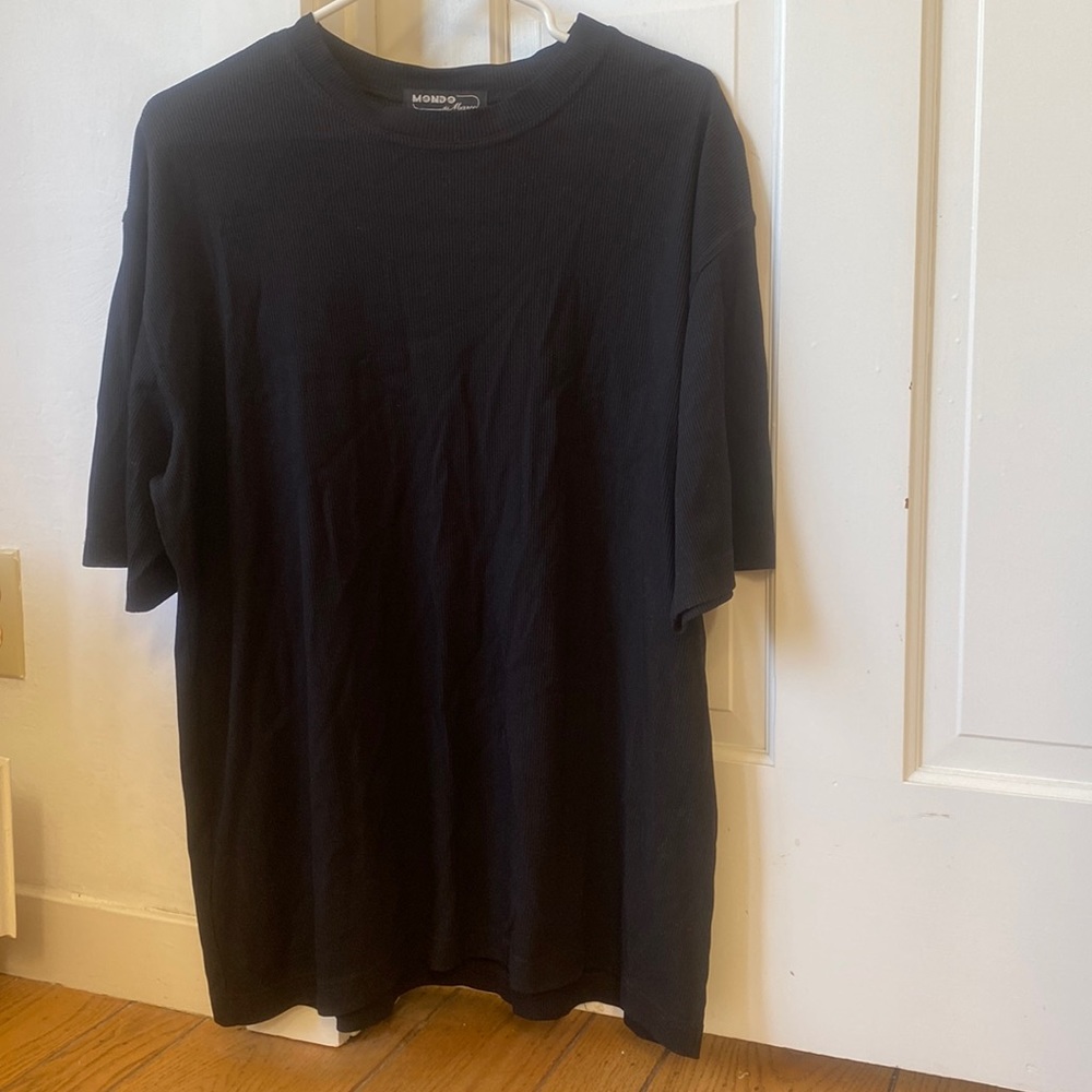 Mondo di Marco black crewneck tee shirt L